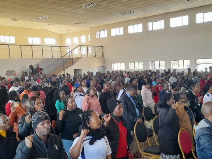 PSU Steki Civil Servants to Receive Salaries Today as Payment System Normalises