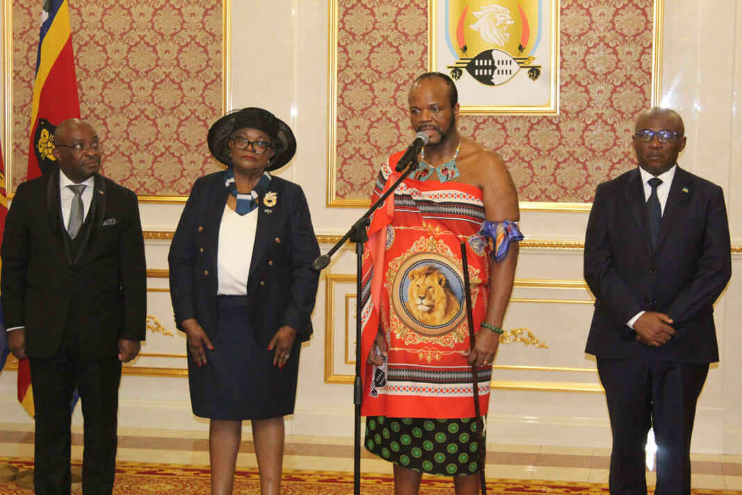 His Majesty King Mswati III with Equatorial Guinea Ambassador Pedro Ela Nguema Buna, Botswana High Commissioner Dr Sanji Mmasenono Monageng and Rwanda High Commissioner Colonel (Rtd) Donat Ndamage after they presented letters of credence to him at Lozitha Palace yesterday.