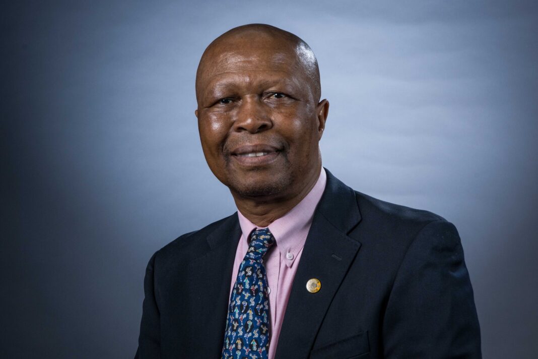 Kaizer Chiefs have officially appointed Bheki Shongwe as Group CEO.