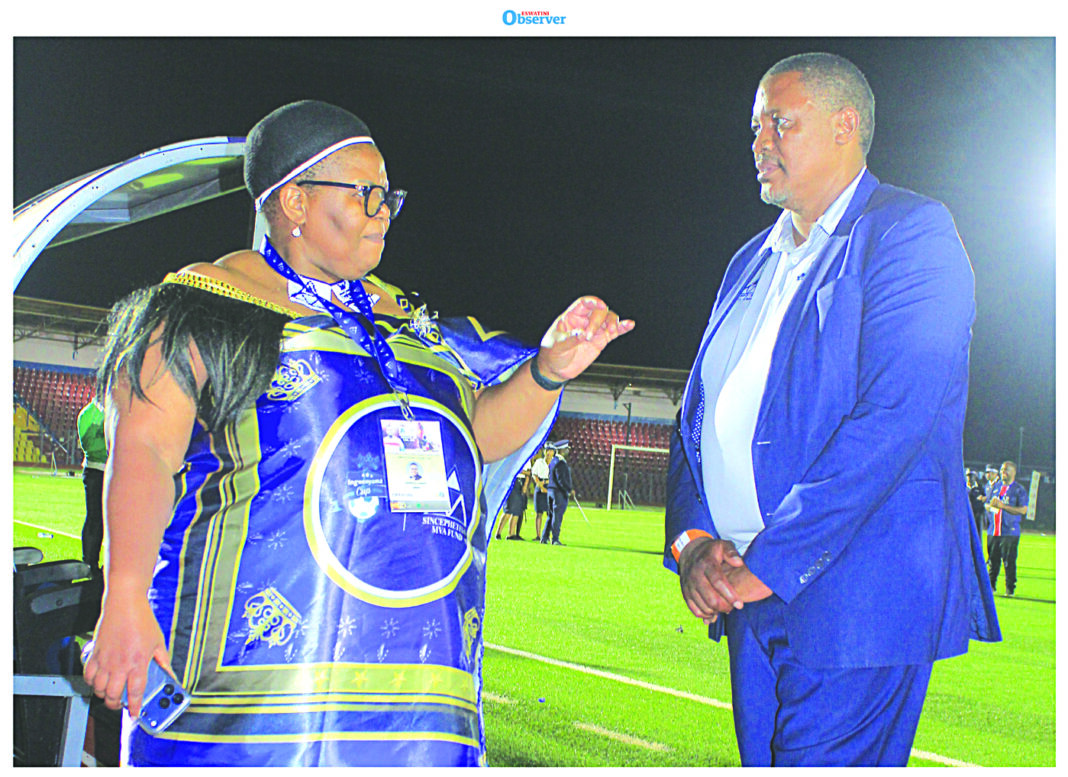 SMVAF CEO Khangeziwe Mabuza and Ingwenyama Cup MC Chairman Dr Comfort Shongwe having a conversation after the finals.